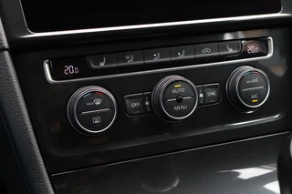 Volkswagen Golf – thumbnail 24
