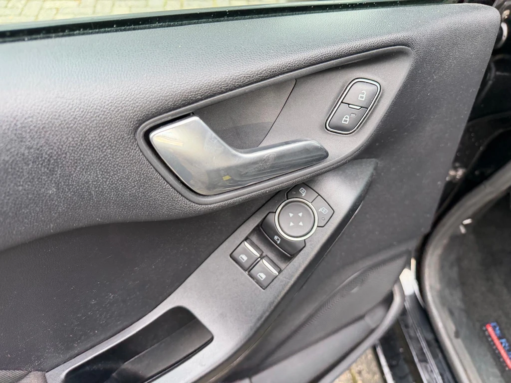 Ford Fiesta – foto 12