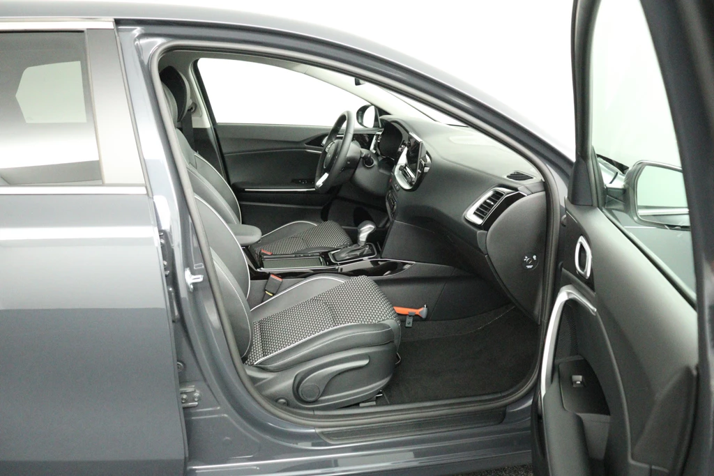 Kia Ceed – foto 28