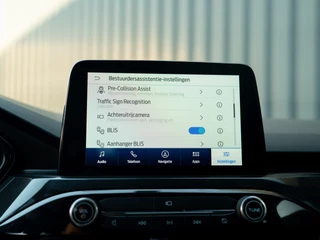 Ford Kuga – thumbnail 27
