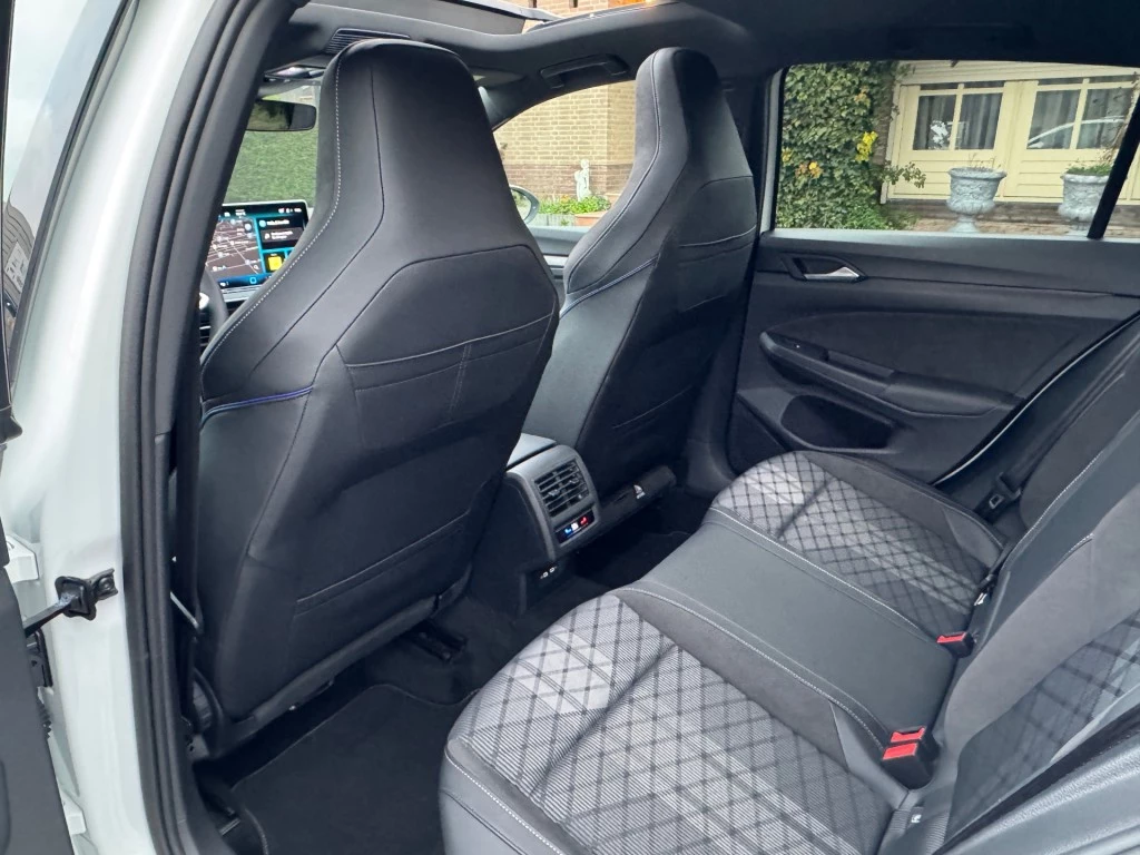 Volkswagen Golf – foto 29