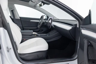 Tesla Model 3 – thumbnail 11
