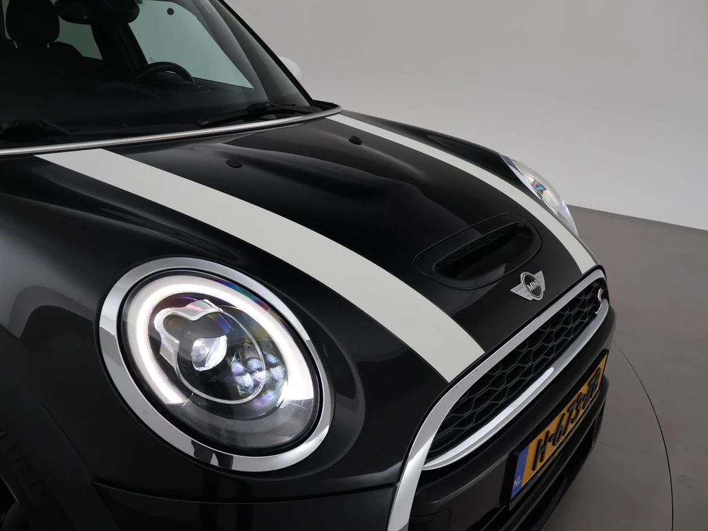 MINI 5-deurs – foto 12