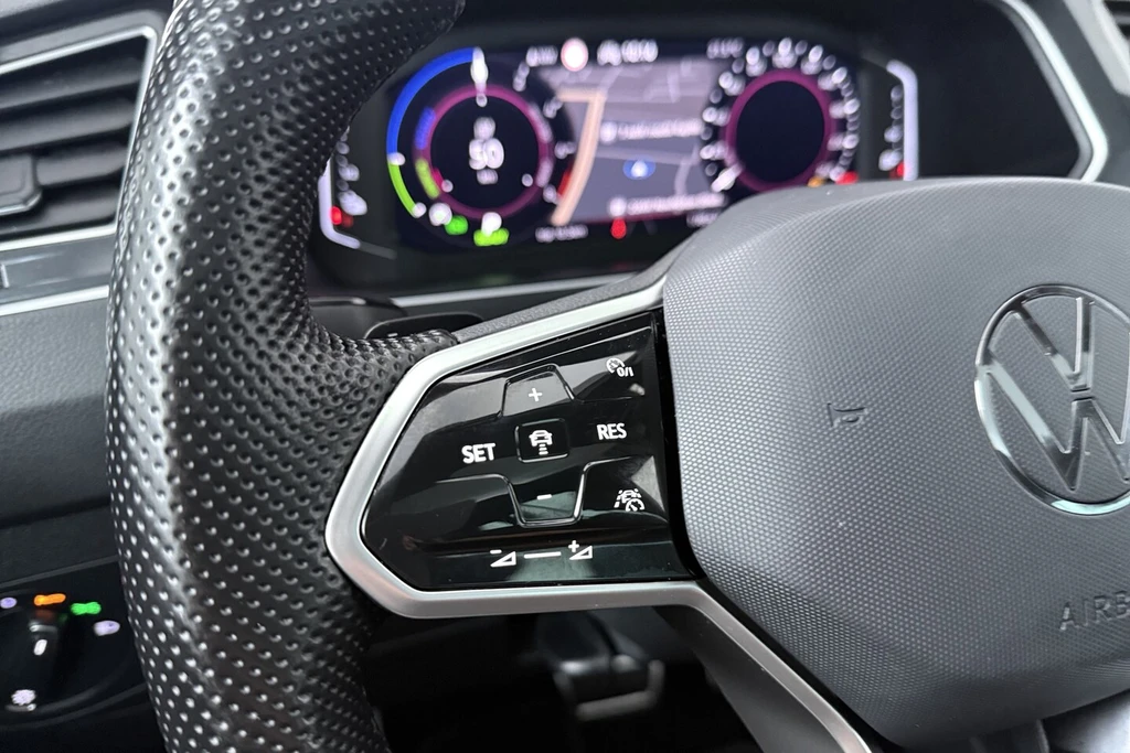 Volkswagen Tiguan – foto 14