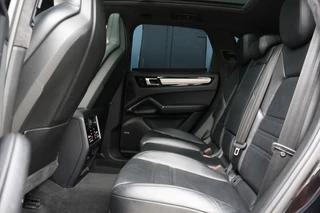 Porsche Cayenne – thumbnail 10