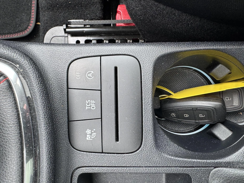 Ford Fiesta – foto 17