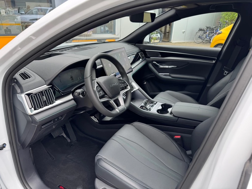 BYD SEAL – foto 27