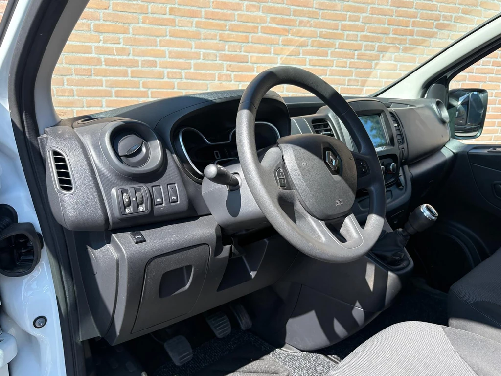 Renault Trafic – foto 10
