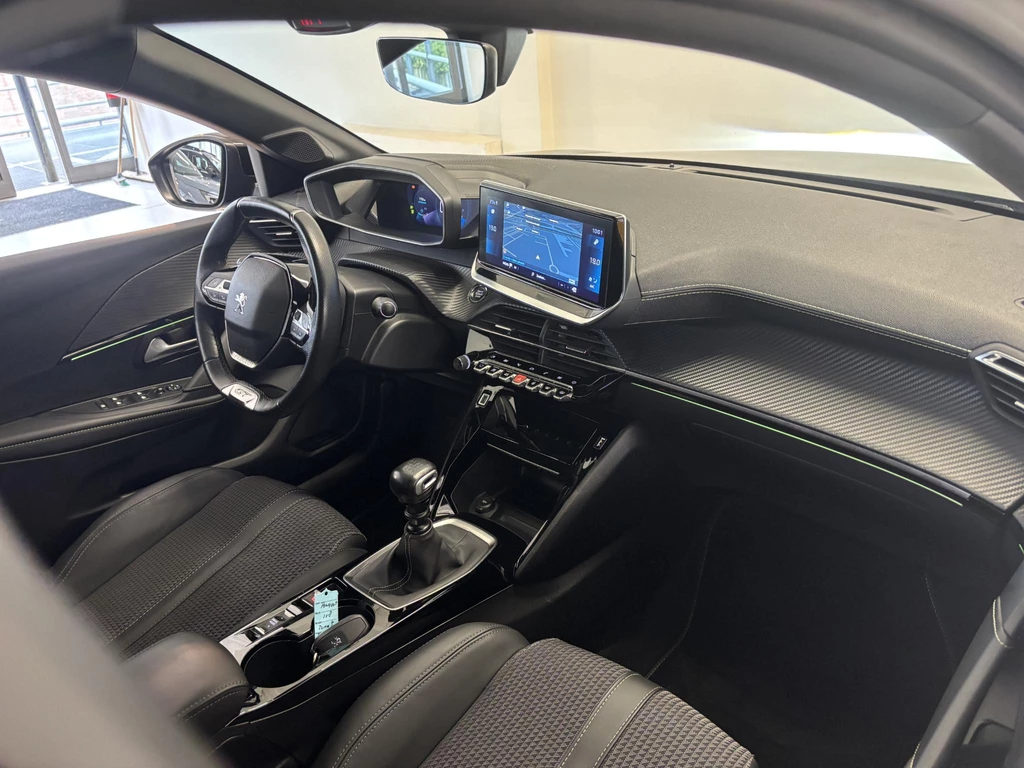 Peugeot 208 – foto 14
