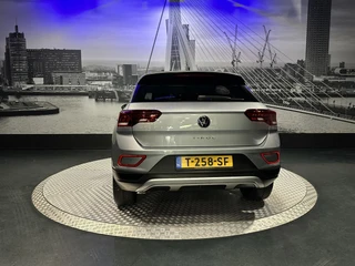 Volkswagen T-Roc – thumbnail 8