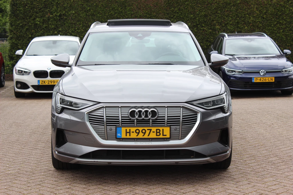 Audi e-tron – foto 8