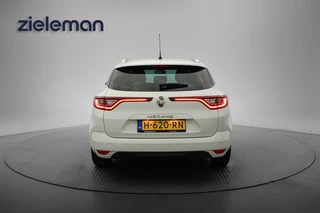 Renault Mégane Estate – thumbnail 4