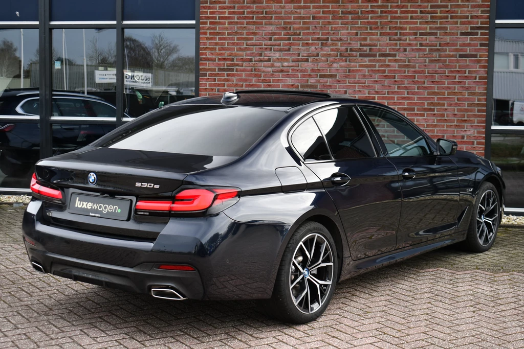 BMW 5 Serie – foto 16