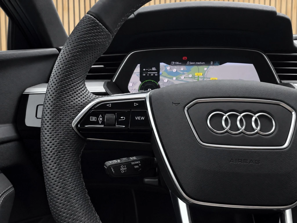 Audi Q8 e-tron – foto 26