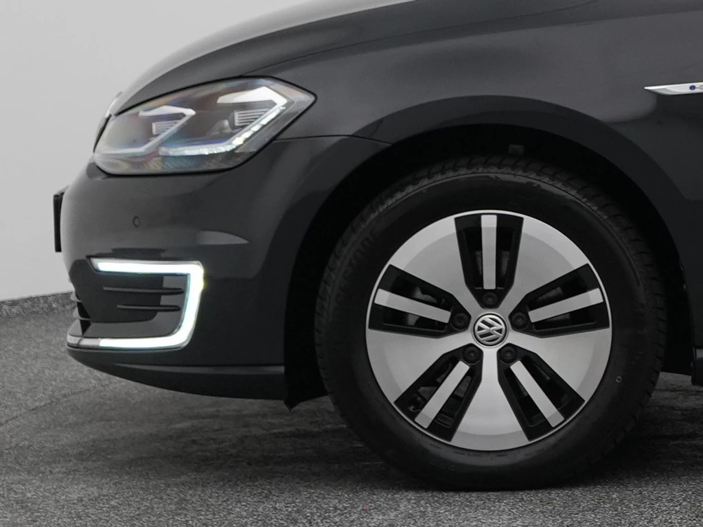 Volkswagen e-Golf – foto 32