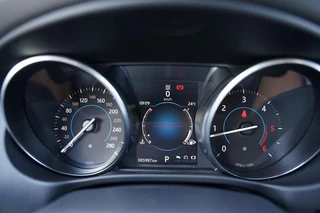 Jaguar XE – thumbnail 21