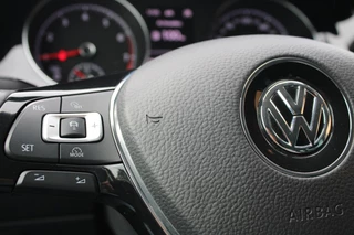 Volkswagen Golf – thumbnail 11