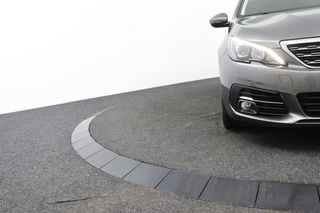 Peugeot 308 – thumbnail 9