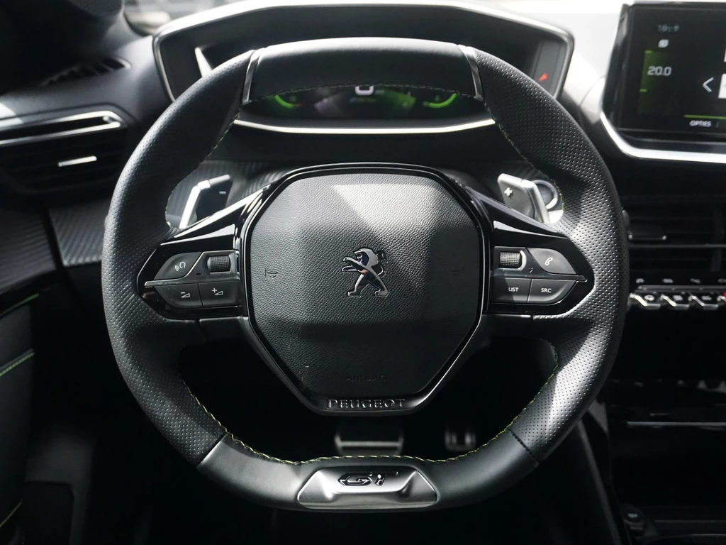 Peugeot 208 – foto 17