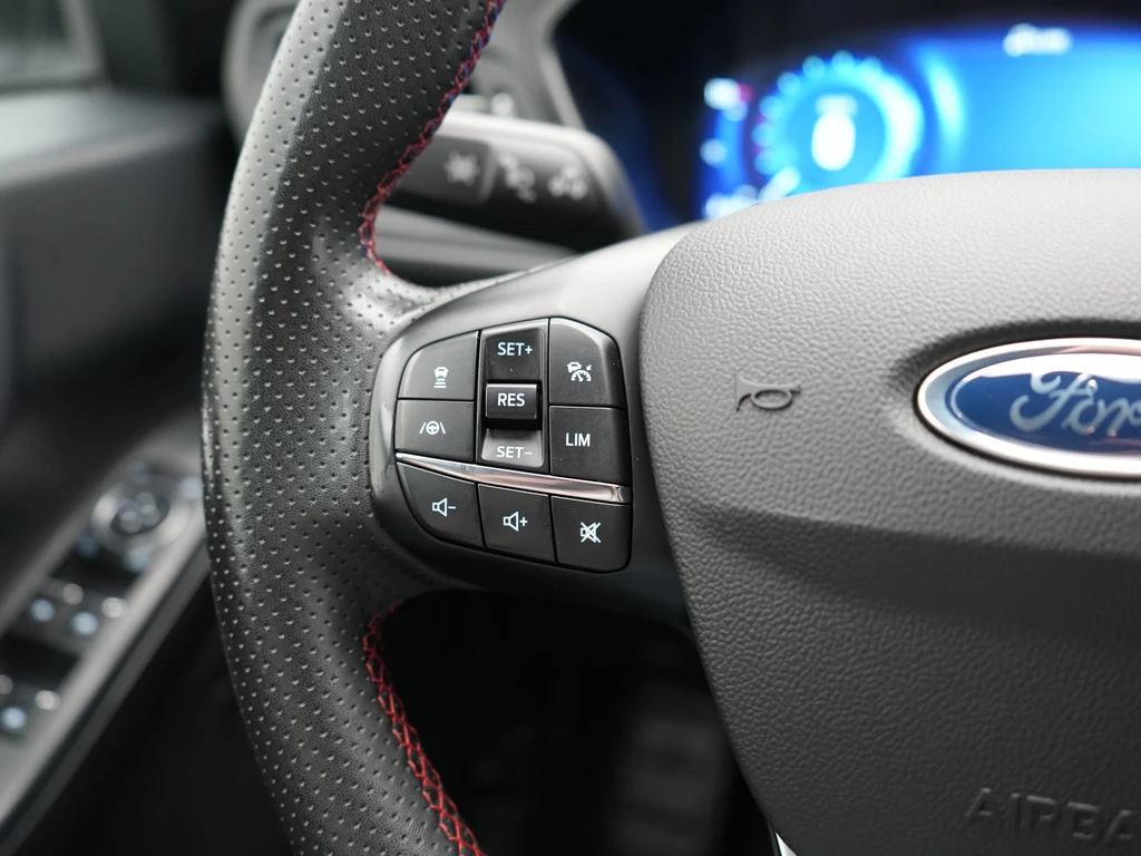Ford Kuga – foto 29
