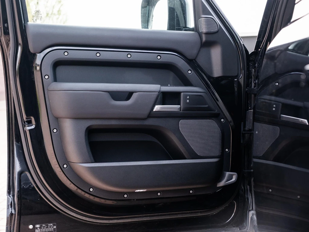 Land Rover Defender – foto 35