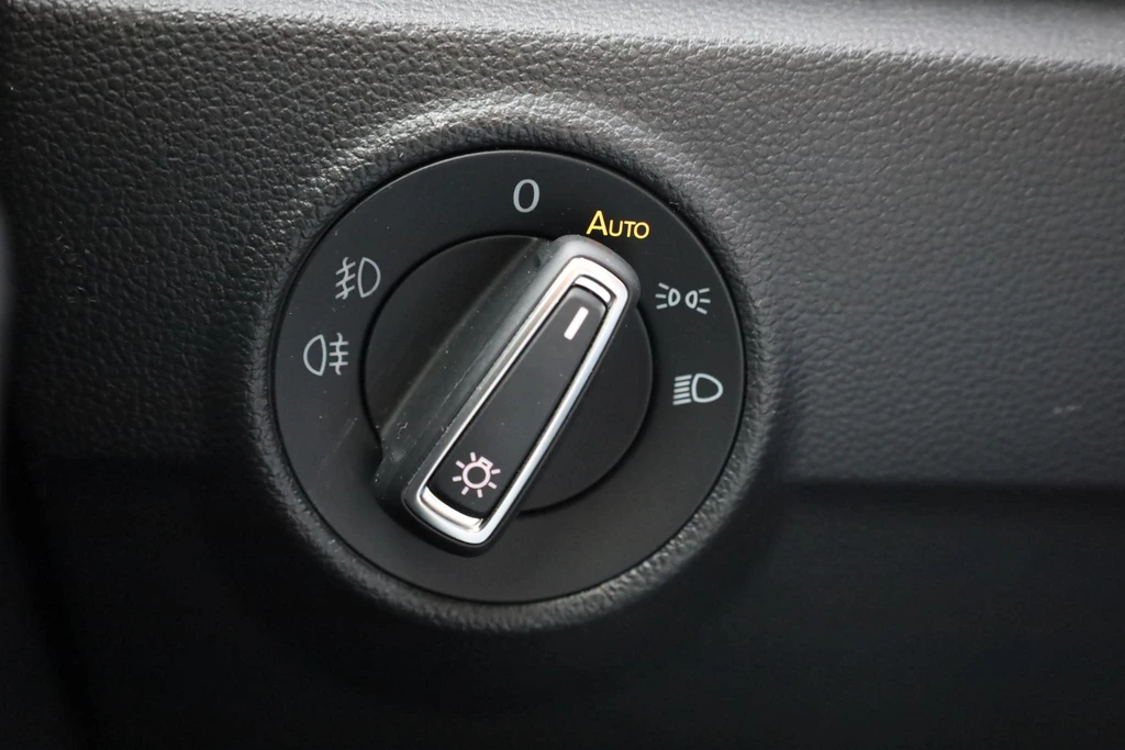 Volkswagen T-Roc – foto 13