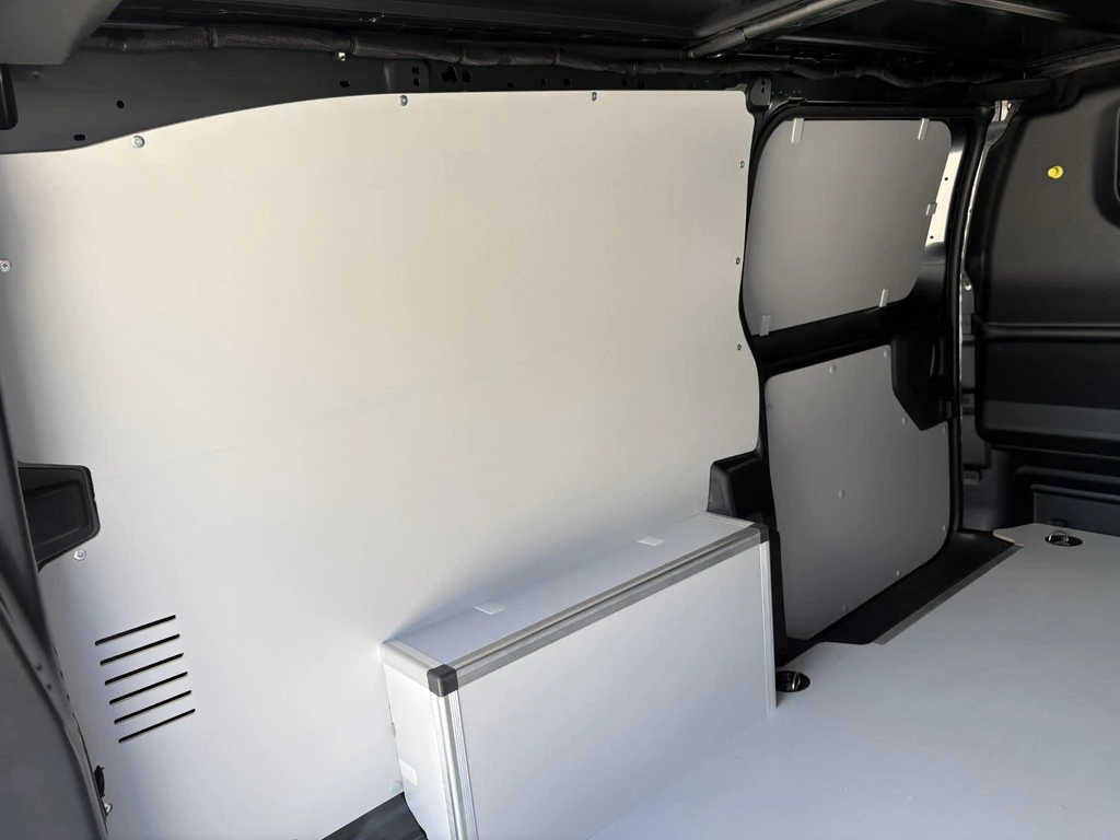 Peugeot e-Expert – foto 25