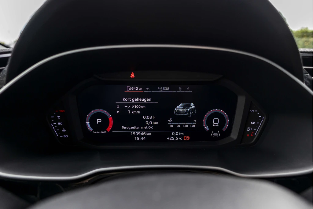 Audi Q3 – foto 11