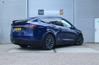 Tesla Model X – thumbnail 4