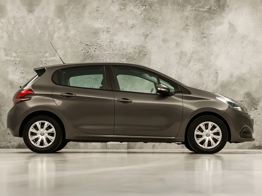 Peugeot 208 – foto 5