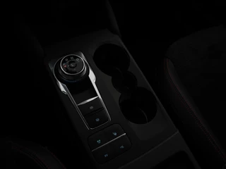 Ford Kuga – thumbnail 24