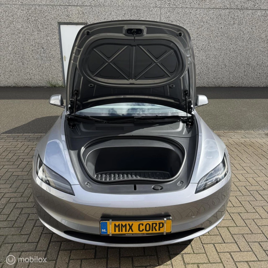 Tesla Model 3 – foto 9