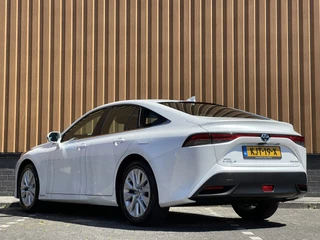 Toyota Mirai – thumbnail 2