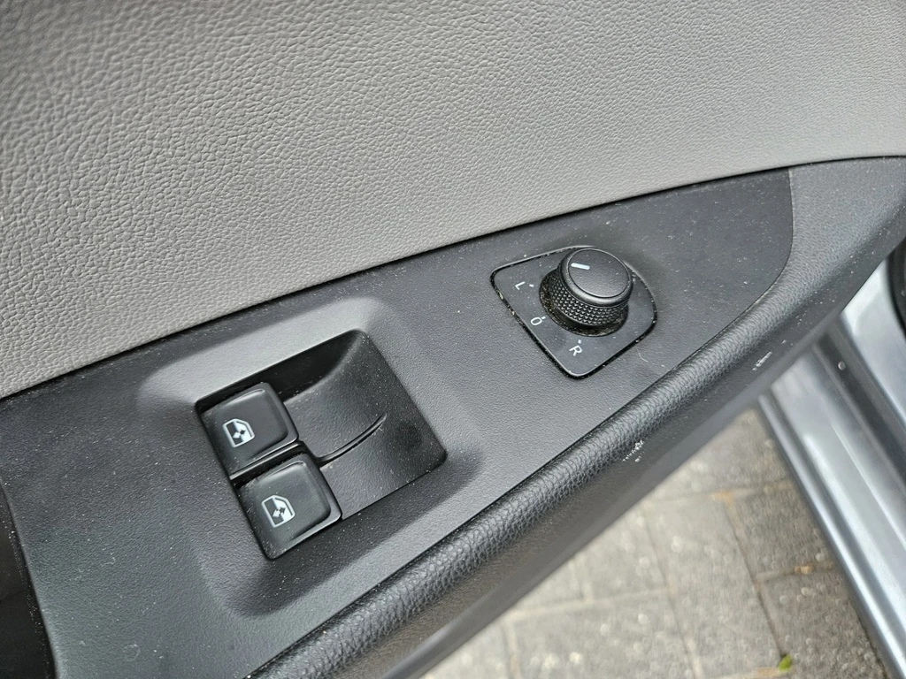SEAT Leon – foto 13