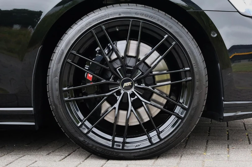 Audi S8 – foto 14