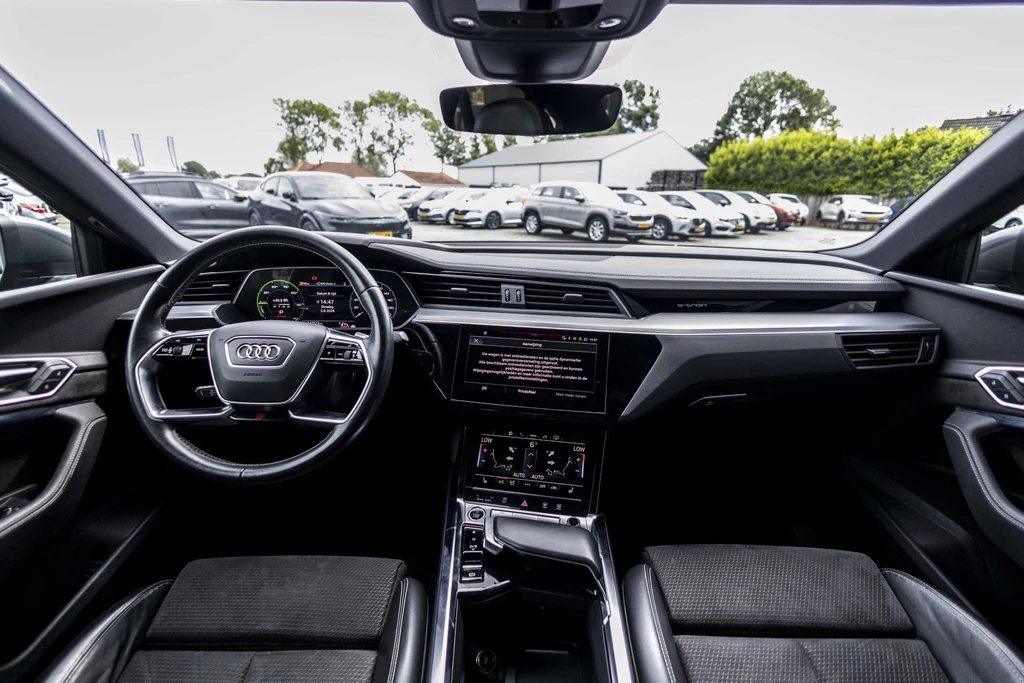 Audi e-tron – foto 9