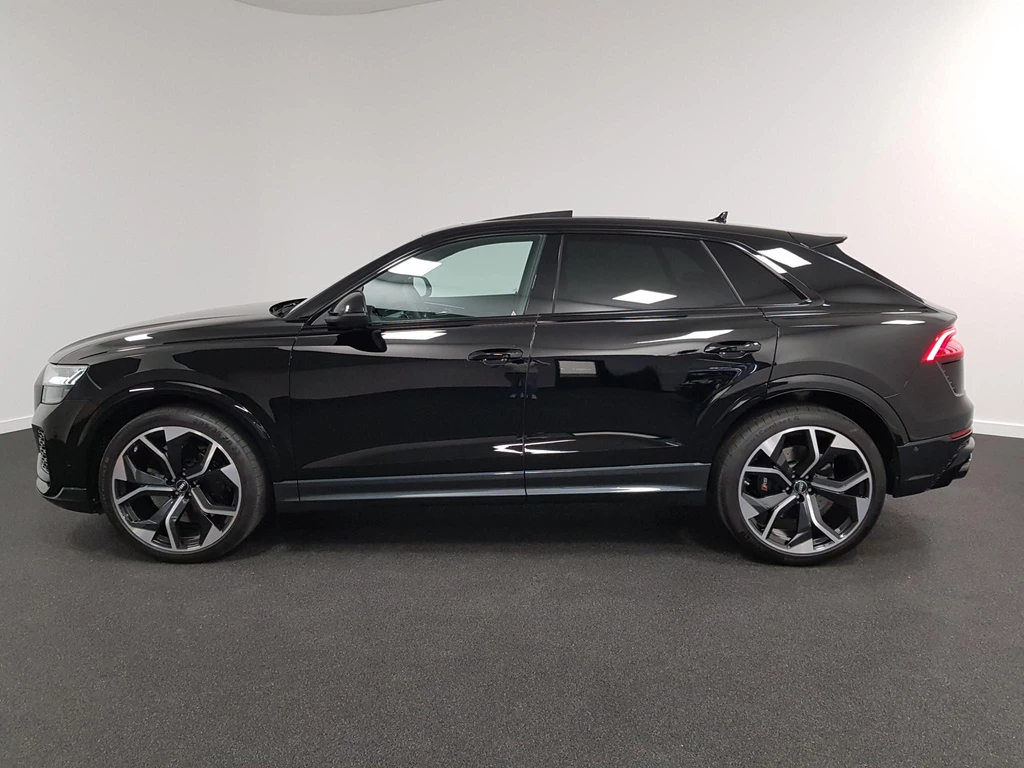 Audi Q8 – foto 3