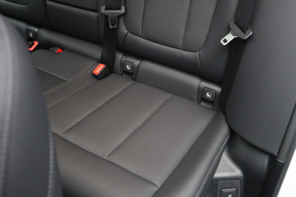 BMW iX3 – foto 42