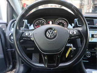 Volkswagen Golf – thumbnail 14