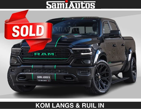 Dodge Ram Pick-Up HULK PACK | LIMITED 5.7 V8 HEMI | HUD | WIDE BODY | BREDE WIELEN | STRIPING | LUCHTVERING | BLAK ON BLACK | BOM VOL | CREW CAB | DUBBELE CABINE 5 PERSOONS | DC |