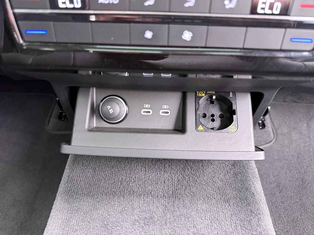 Volkswagen Touareg – foto 4