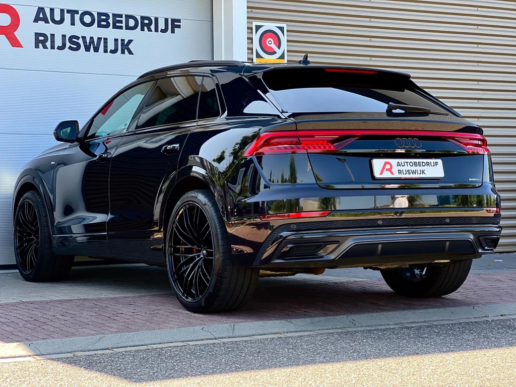 Audi Q8 – foto 3