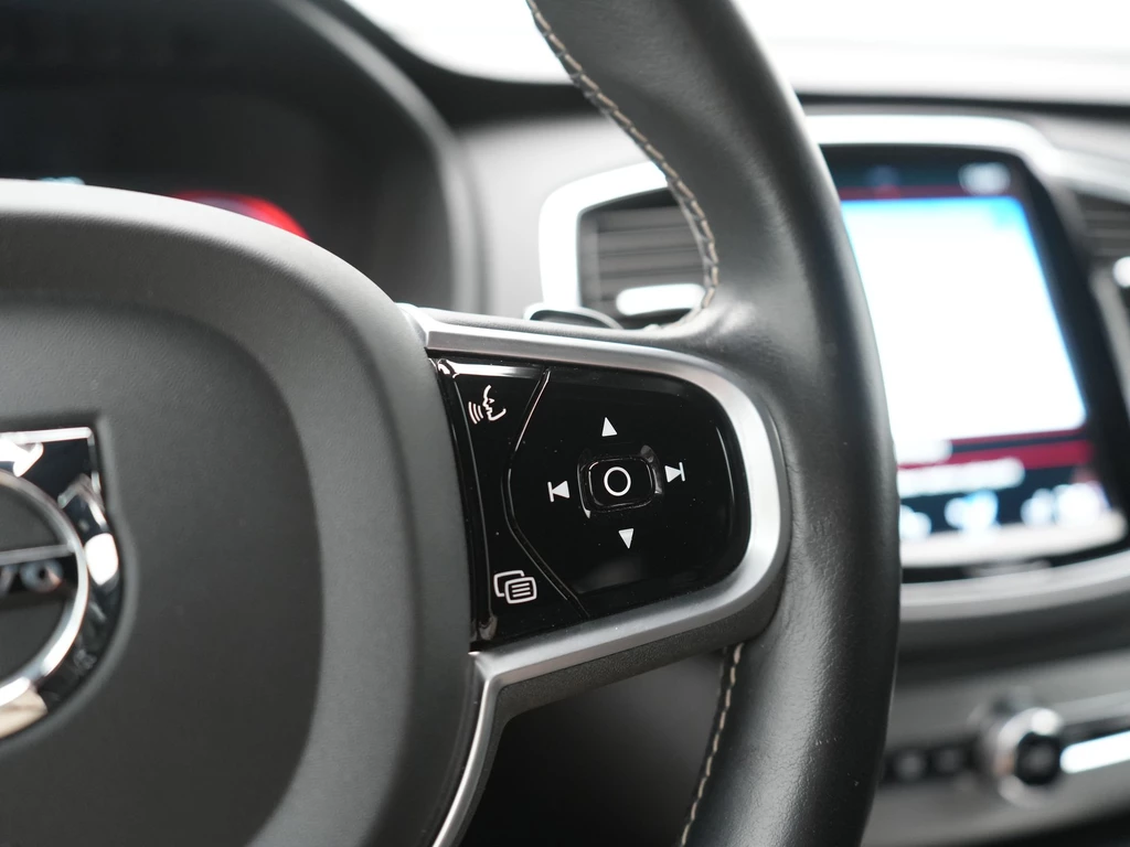 Volvo XC90 – foto 33