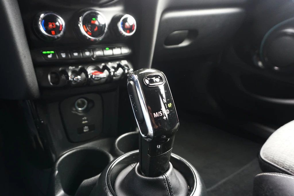 MINI 5-deurs – foto 16