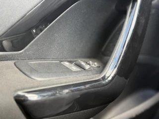Peugeot 208 – thumbnail 24