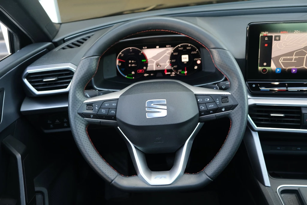 SEAT Leon – foto 15