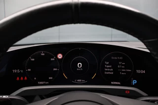 Porsche Taycan – thumbnail 22