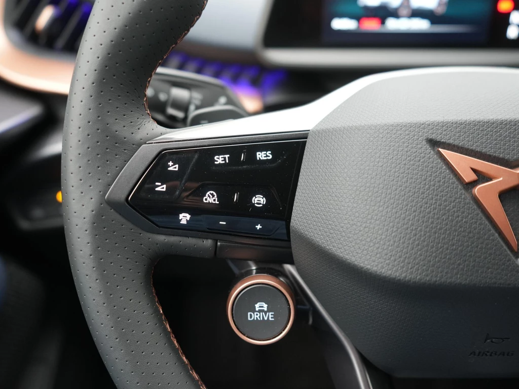 CUPRA Tavascan – foto 17