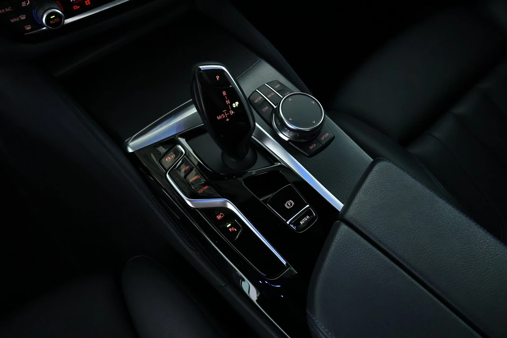 BMW 5 Serie – foto 30