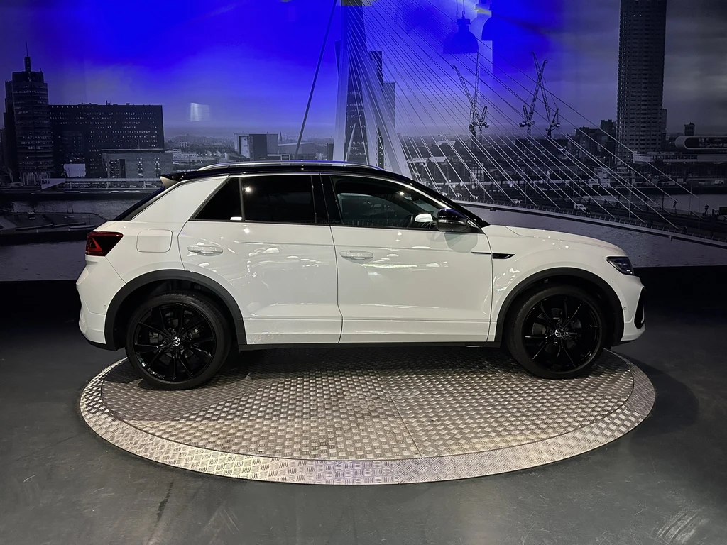 Volkswagen T-Roc – foto 12